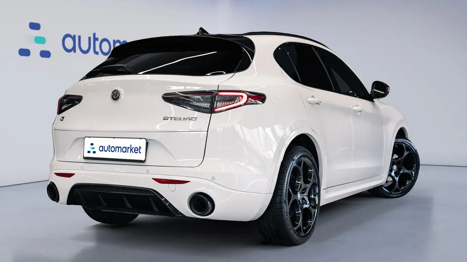 ALFA ROMEO Stelvio Stelvio 2.0 Turbo Tributo Italiano Q4 aut