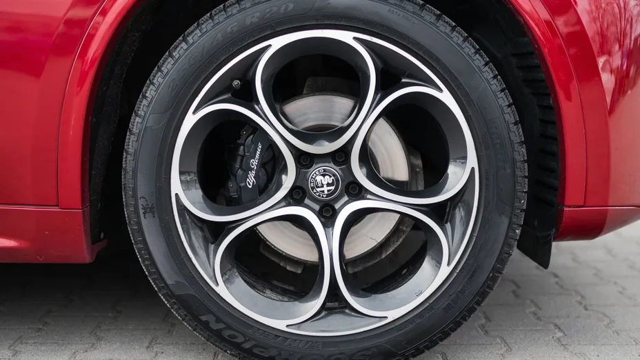 ALFA ROMEO Stelvio Stelvio 2.0 Turbo Veloce Q4 aut