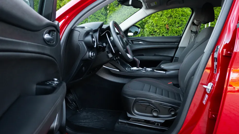 ALFA ROMEO Stelvio Stelvio 2.0 Turbo Business Q4 aut