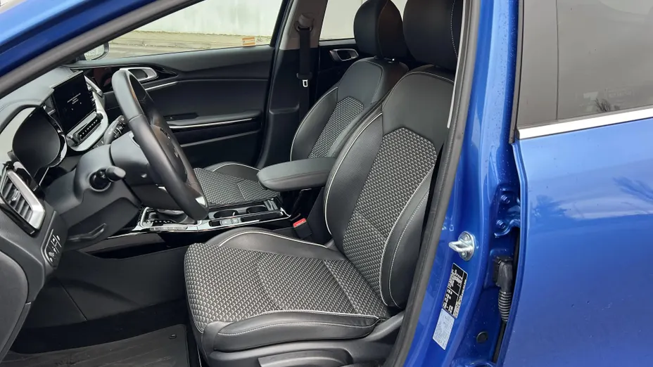 KIA XCeed XCeed 1.5 T-GDI Business Line DCT