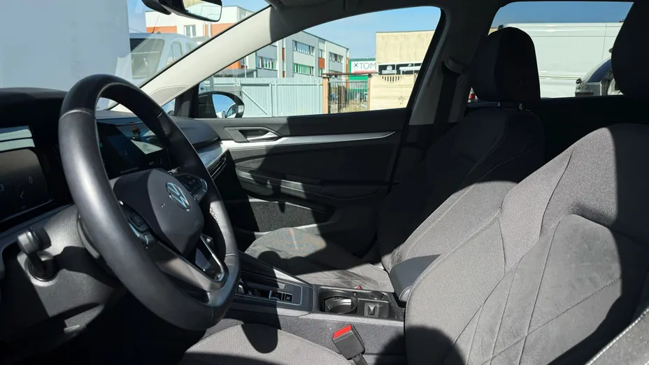 VOLKSWAGEN Golf Golf VIII 1.5 eTSI mHEV Life DSG
