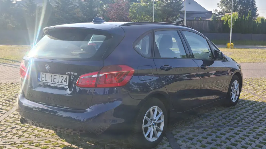 BMW Seria 2 216d