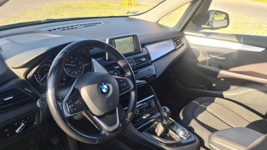 BMW Seria 2 216d