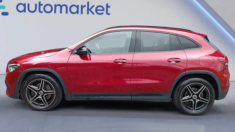 MERCEDES-BENZ GLA GLA 200 AMG Line