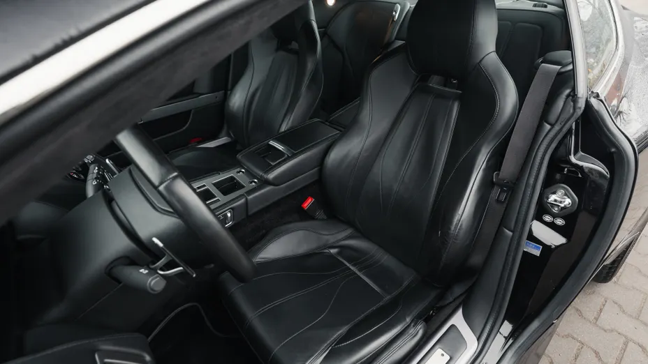 ASTON MARTIN DB9 DB9 aut