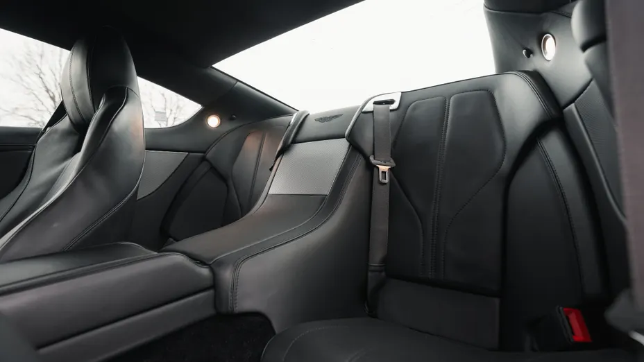 ASTON MARTIN DB9 DB9 aut