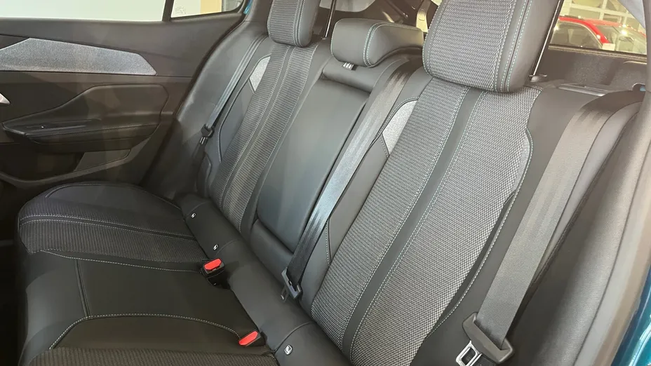 PEUGEOT 408 408 1.2 PureTech mHEV Allure S&S e-DSC6 Nowy