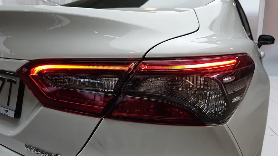 TOYOTA Camry Camry 2.5 Hybrid Prestige CVT