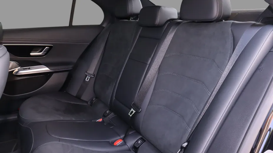 MERCEDES-BENZ E Klasa E 220 d mHEV 4-Matic AMG 9G-Tronic