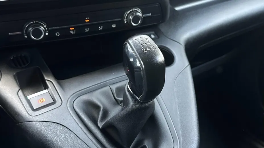 PEUGEOT Partner Van Partner 1.5 BlueHDi L1 Premium (650kg)