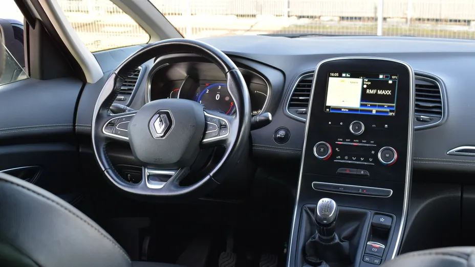 RENAULT Grand Scenic -