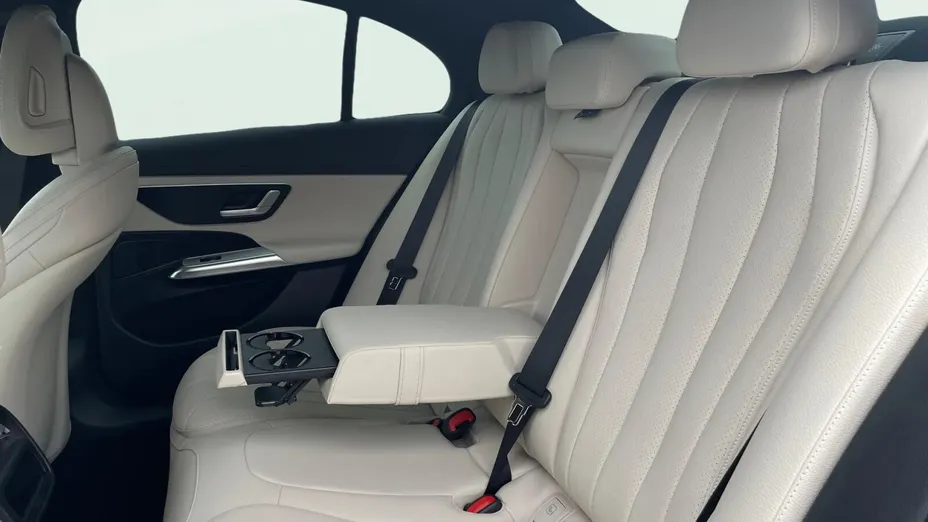 MERCEDES-BENZ E Klasa E 200 d mHEV Avantgarde 9G-Tronic Nowy
