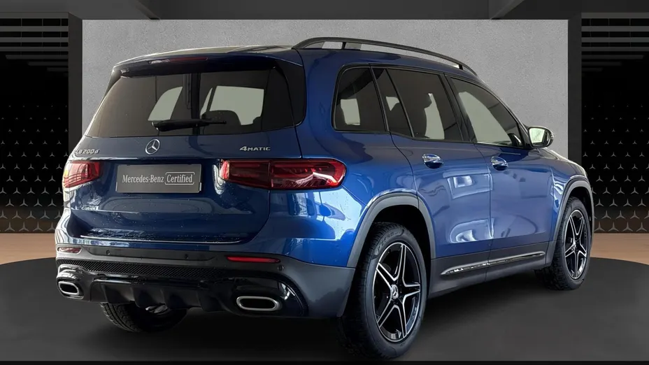 MERCEDES-BENZ GLB GLB 200 d 4-Matic AMG Line 8G-DCT