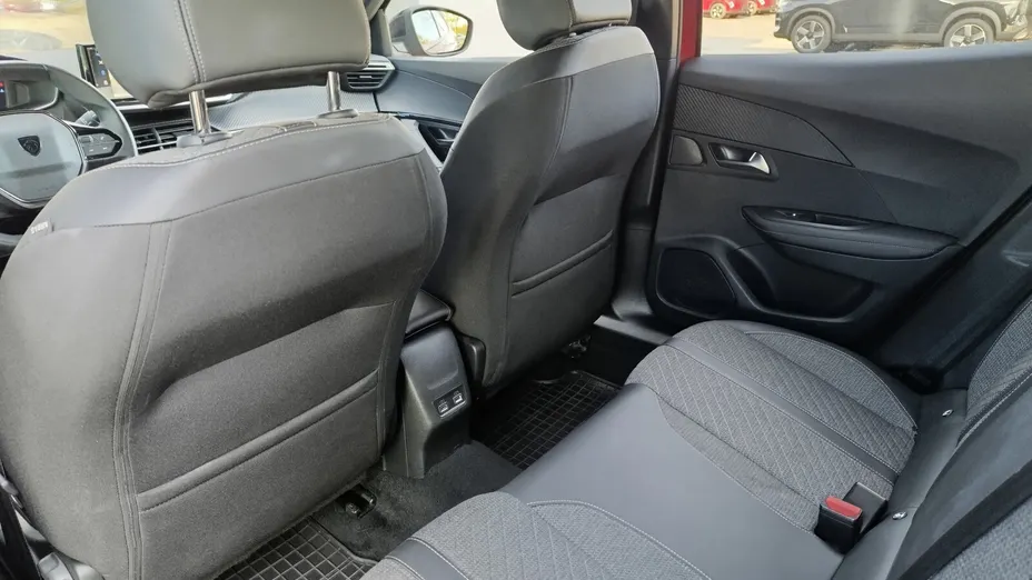 PEUGEOT 2008 2008 PureTech 100 Allure S&S BVM6