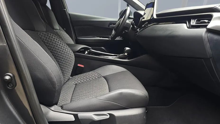 TOYOTA C-HR C-HR 2.0 Hybrid Style