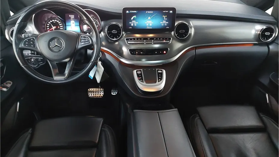 MERCEDES-BENZ V Klasa V 300 d 4-Matic Exclusive 9G-Tronic (długi)