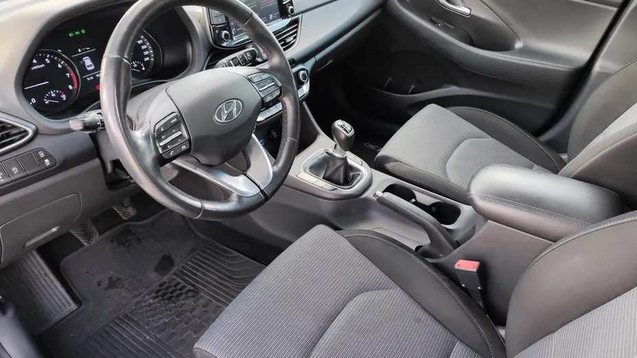 HYUNDAI i30 i30 1.0 T-GDI Modern