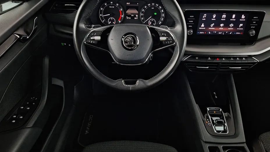 SKODA Octavia Octavia 1.5 TSI e-Tec Ambition DSG