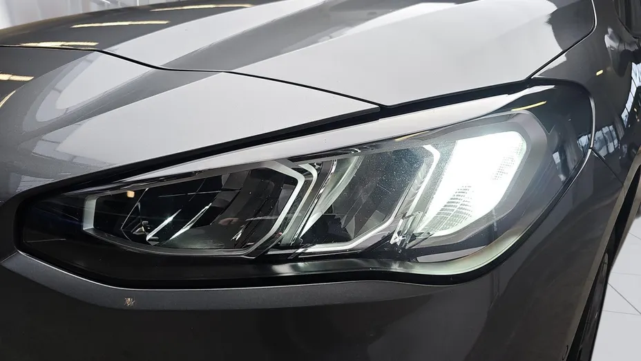 BMW Seria 2 218i aut