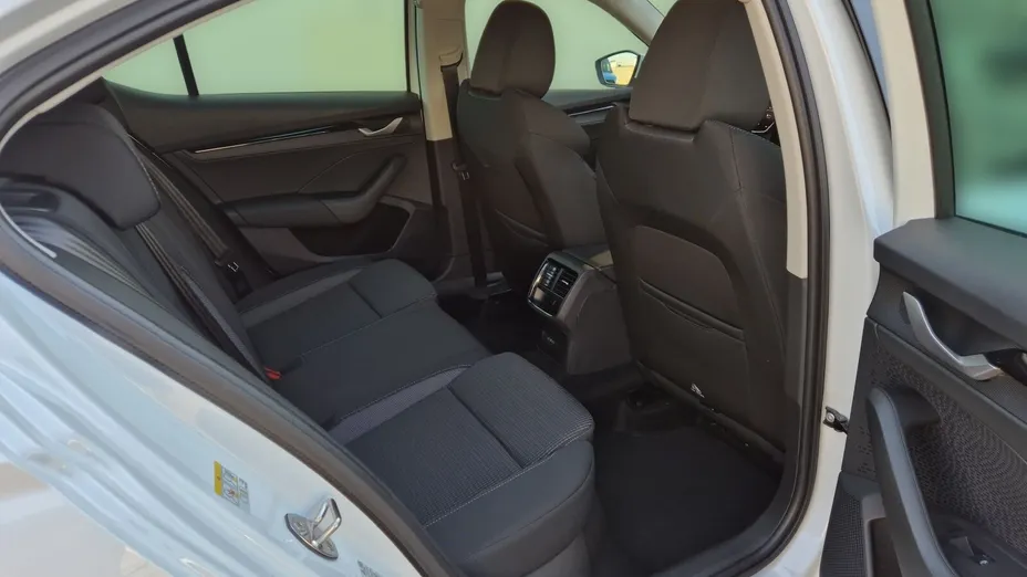 SKODA Octavia Octavia 1.5 TSI mHEV Drive Selection DSG Nowy