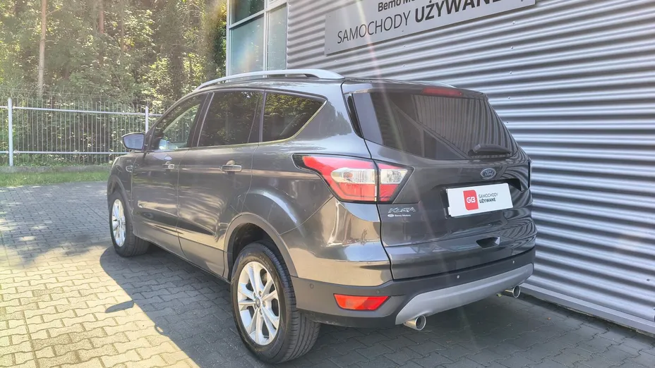 FORD Kuga -