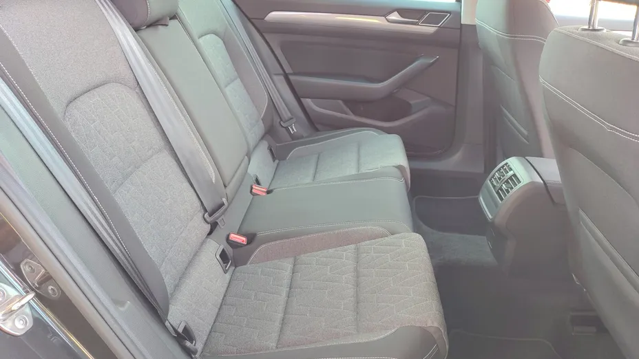VOLKSWAGEN Passat Passat 2.0 TDI EVO Business DSG