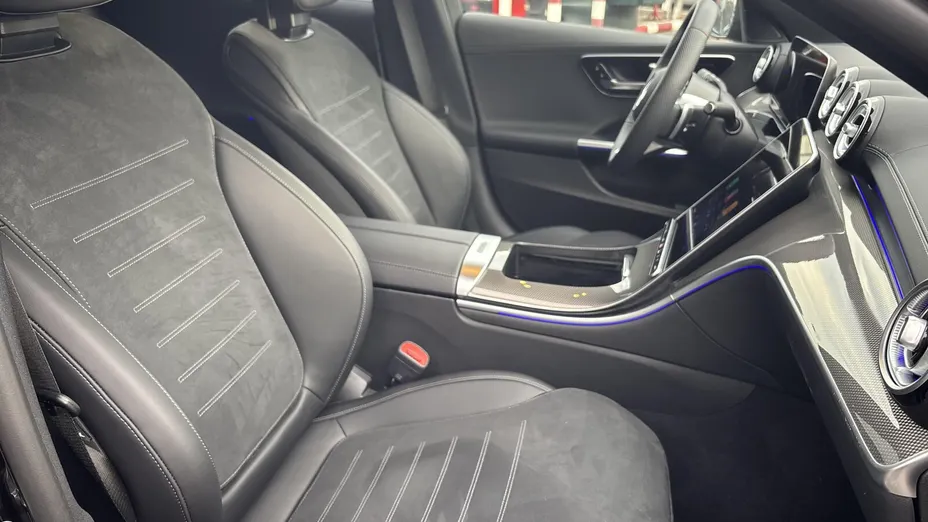 MERCEDES-BENZ C Klasa C 220 d mHEV 4-Matic AMG