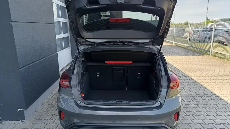 FORD Focus Focus 1.0 EcoBoost mHEV ST-Line X aut