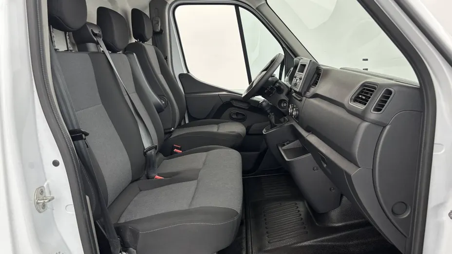 RENAULT Trafic -