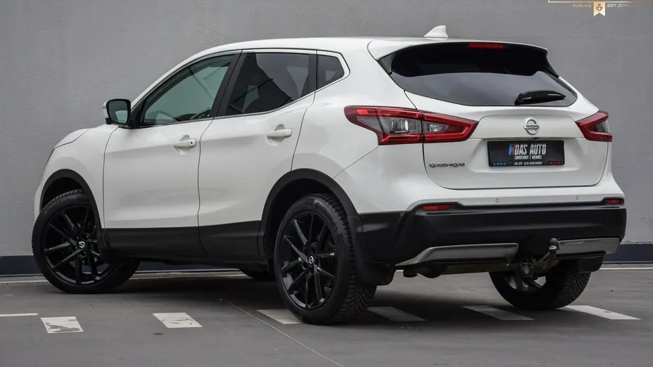 NISSAN Qashqai -