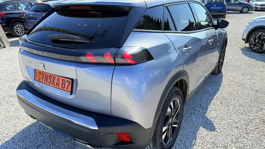 PEUGEOT 2008 -