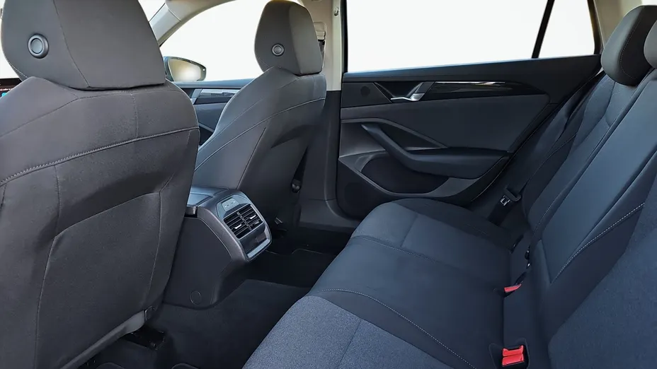 VOLKSWAGEN Passat Passat 1.5 TSI ACT mHEV Business DSG