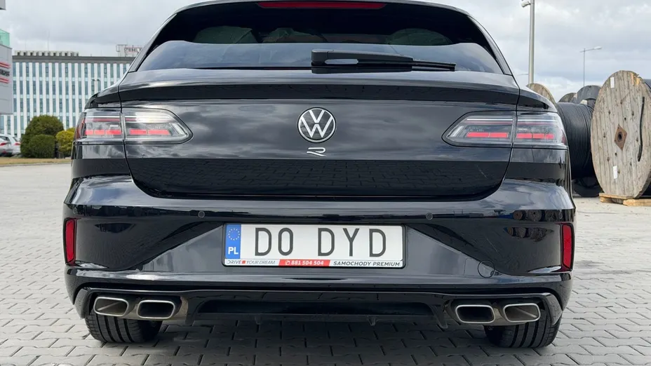 VOLKSWAGEN Arteon Arteon 2.0 TSI 4Motion R DSG