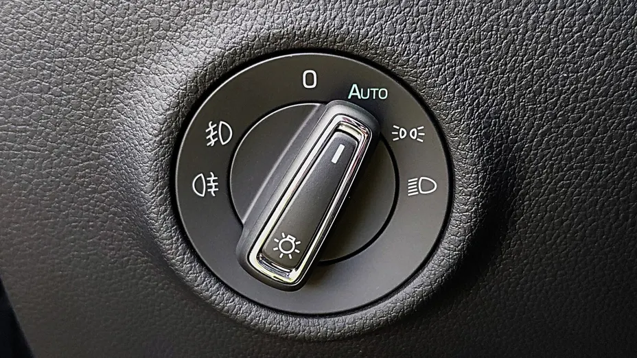 SKODA Superb Superb 2.0 TDI SCR 4x4 L&K DSG