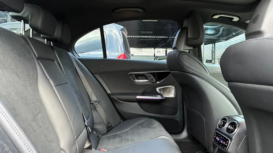 MERCEDES-BENZ C Klasa C 300 de PHEV 4-Matic AMG