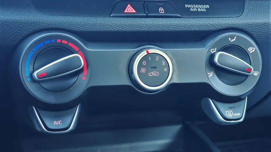 KIA Rio Rio 1.0 T-GDI M