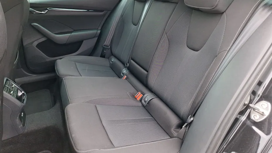SKODA Octavia Octavia 1.5 TSI e-Tec Sportline DSG