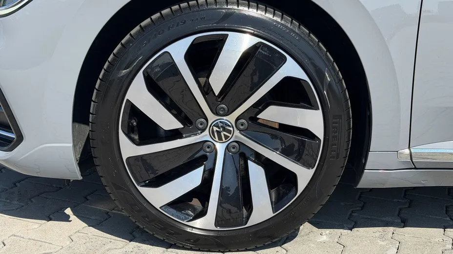 VOLKSWAGEN Arteon Arteon 2.0 TDI R-Line DSG