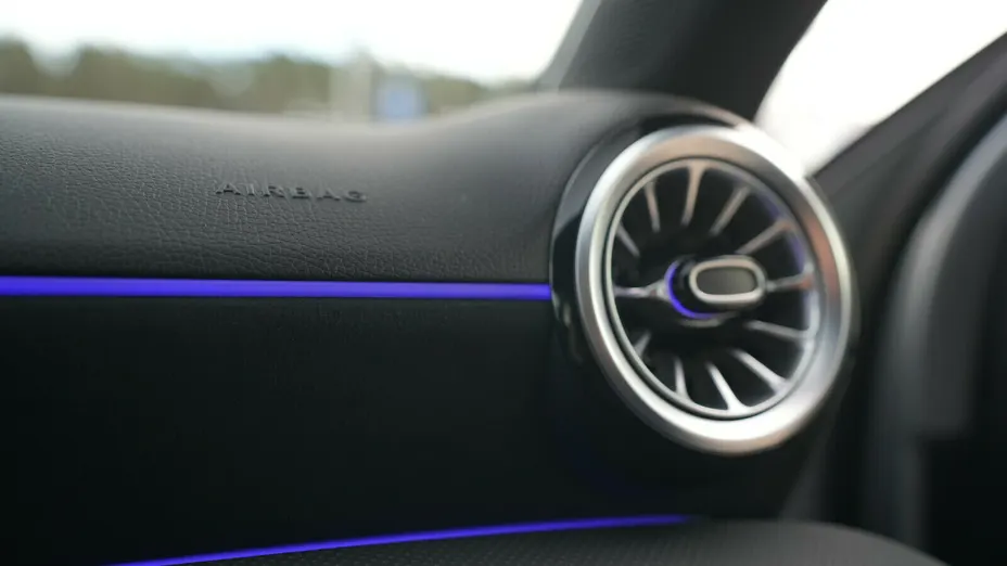 MERCEDES-BENZ A Klasa A 200 7G-DCT