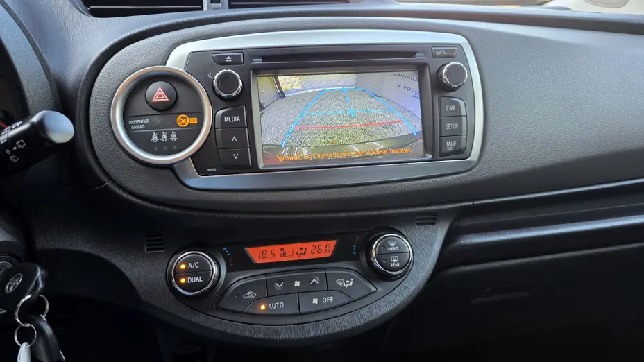 TOYOTA Yaris Yaris 1.33 Life