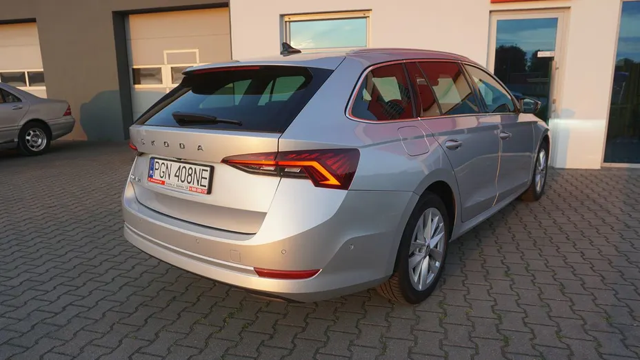 SKODA Octavia -