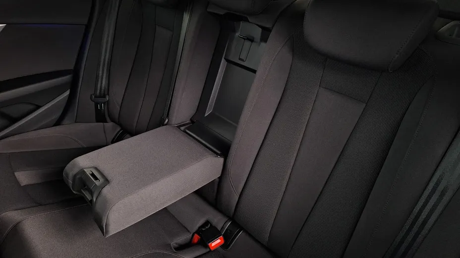 AUDI A4 A4 35 TFSI mHEV S tronic