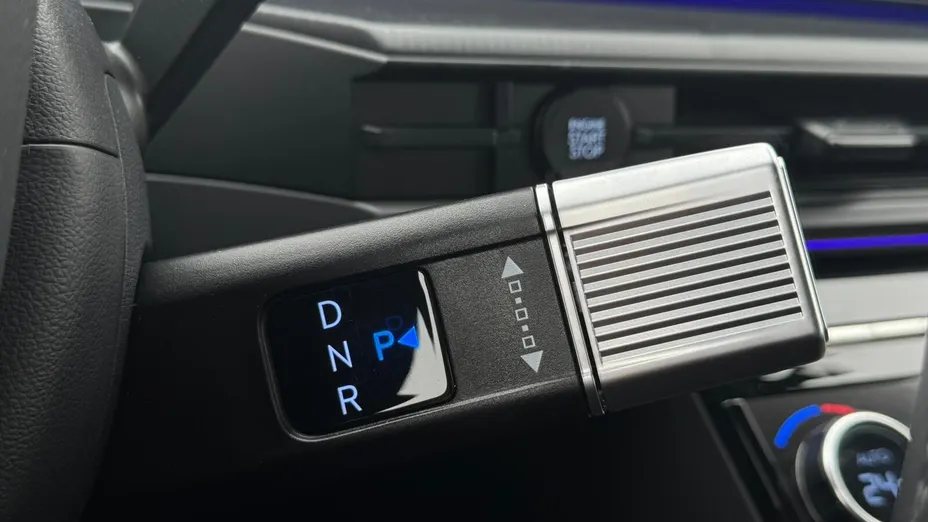 HYUNDAI Santa Fe Santa Fe 1.6 T-GDI HEV Calligraphy 4WD aut 6os.