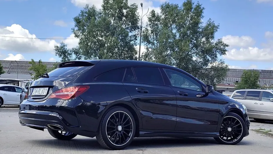MERCEDES-BENZ CLA CLA 200 7G-DCT AMG Line