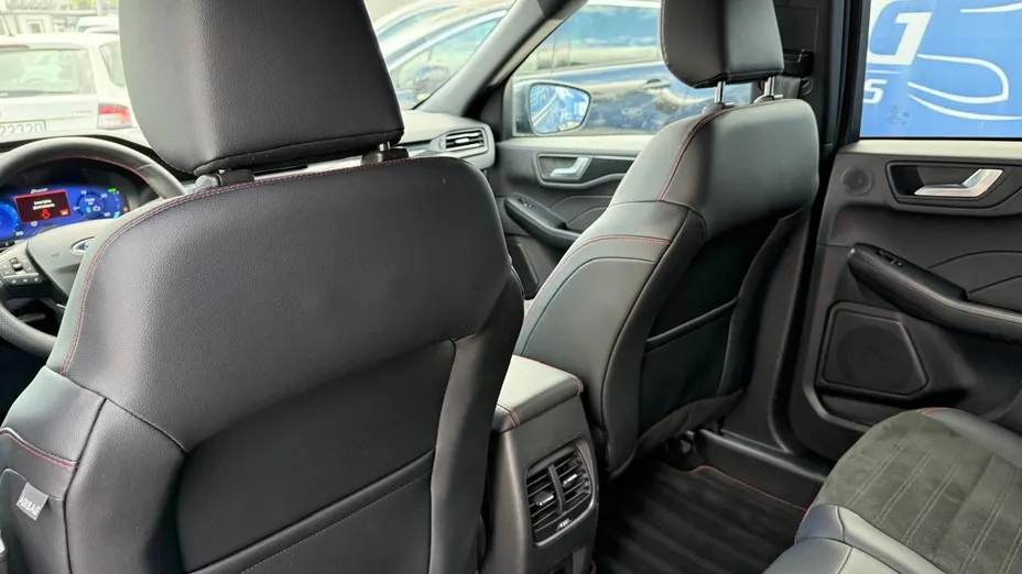 FORD Kuga -
