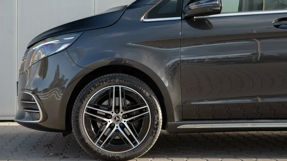 MERCEDES-BENZ V Klasa V 250 d 4-Matic 9G-Tronic Avantgarde (długi)