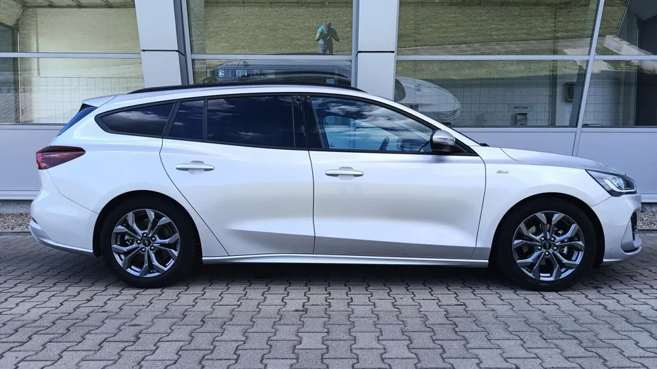 FORD Focus Focus 1.0 EcoBoost mHEV ST-Line X aut