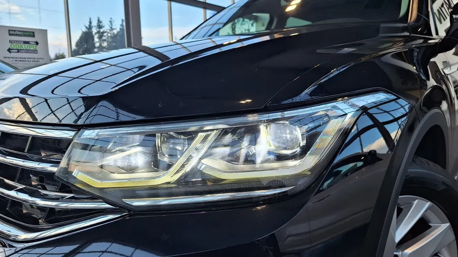 VOLKSWAGEN Tiguan Tiguan 2.0 TSI 4Mot. Elegance DSG