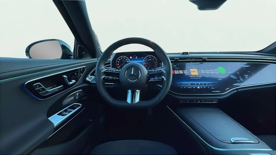 MERCEDES-BENZ E Klasa E 220 d mHEV 4-Matic AMG 9G-Tronic