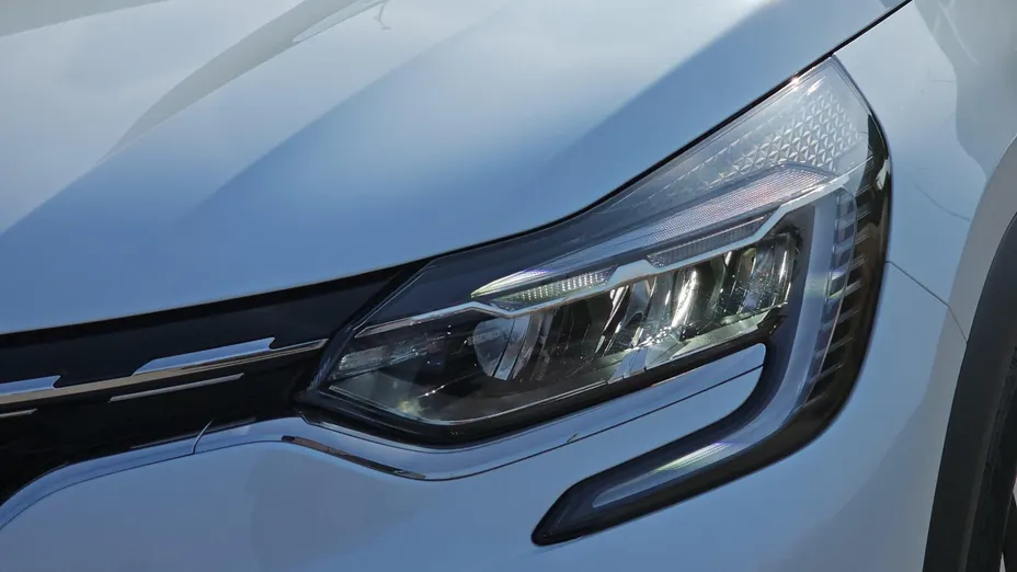 RENAULT Captur Captur 1.3 TCe mHEV Techno EDC